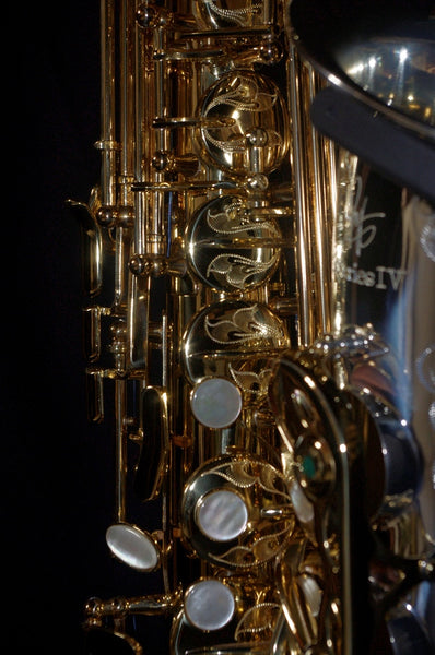 Kenny G 'G-Series IV' Alto Saxophone with Lacquered Body & Keys w/Silver Bell